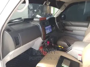 Nissan Patrol 2008 White