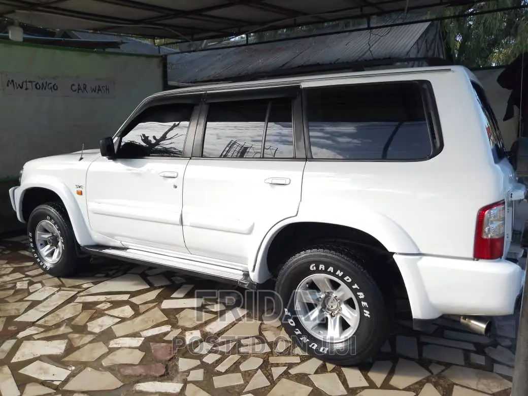 Nissan Patrol 2008 White