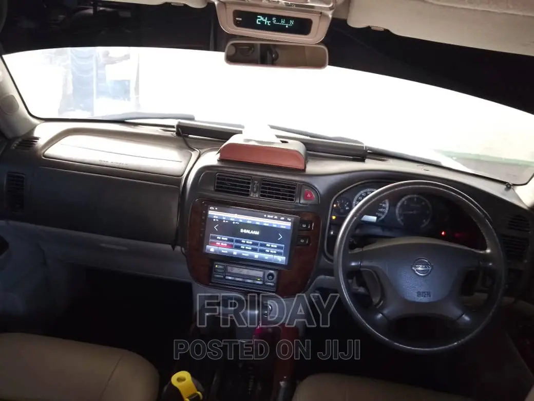Nissan Patrol 2008 White