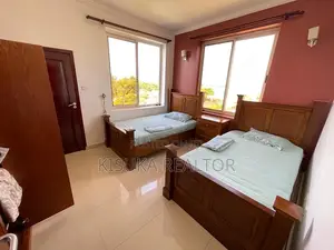 Furnished 3bdrm Apartment in Brach Front for rent