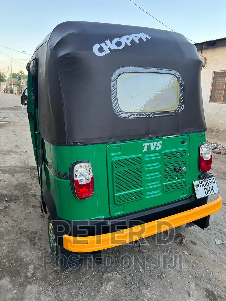 TVS King Deluxe Plus iTouch Start 2023 Gold