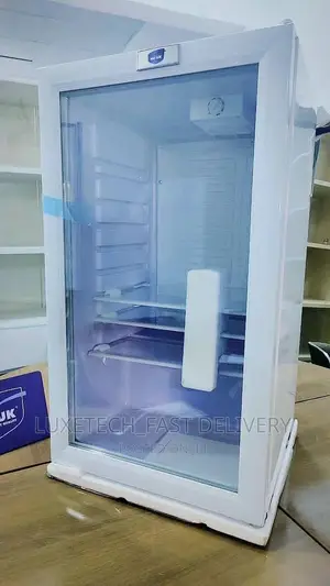 Mr Uk Showcase Fridge 92 Litres