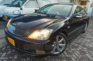 Toyota Crown 2004 Black