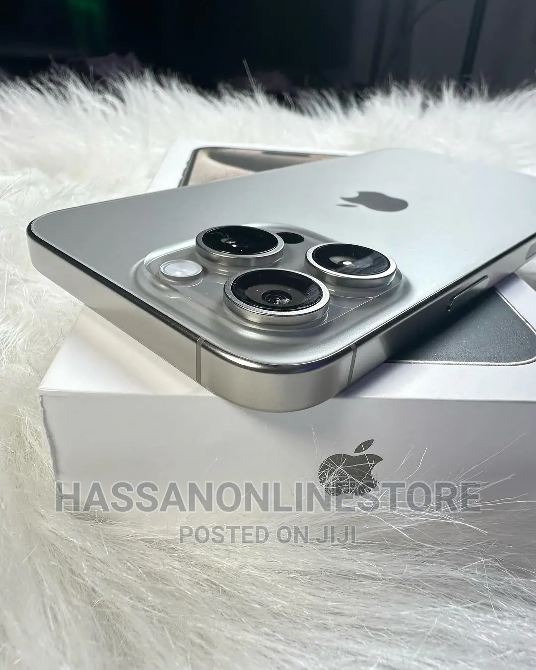 New Apple iPhone 15 Pro Max 256 GB Silver