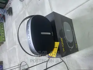 W King T8 Bluetooth Speaker