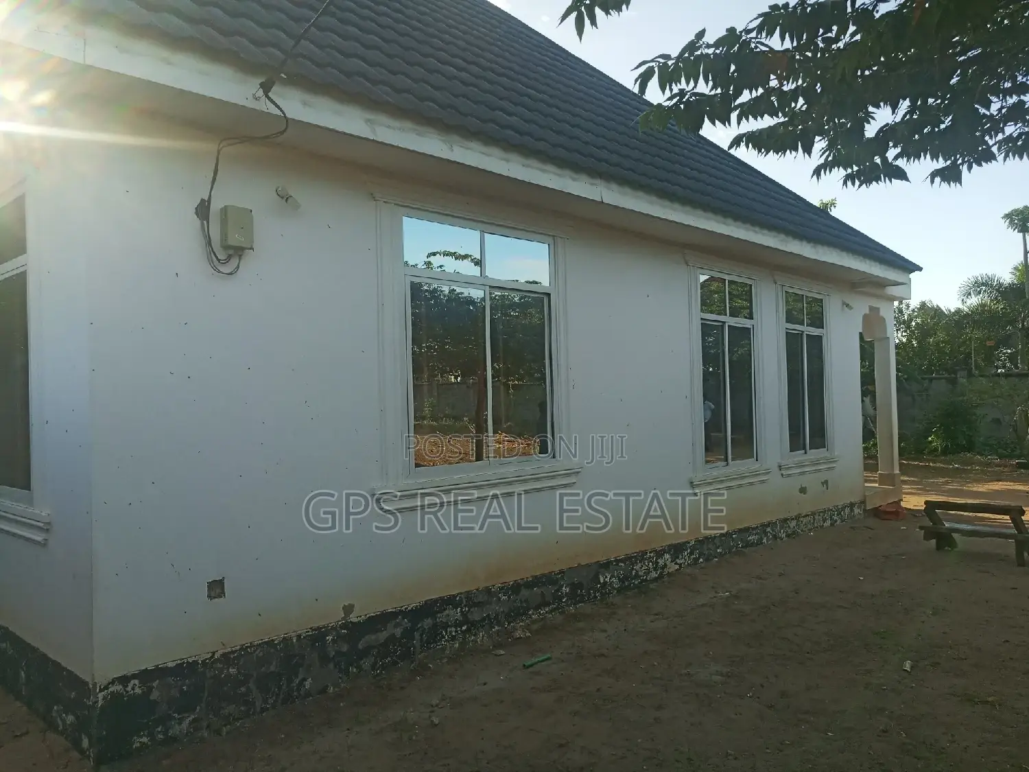 3bdrm House in Mbweni, Kinondoni for sale