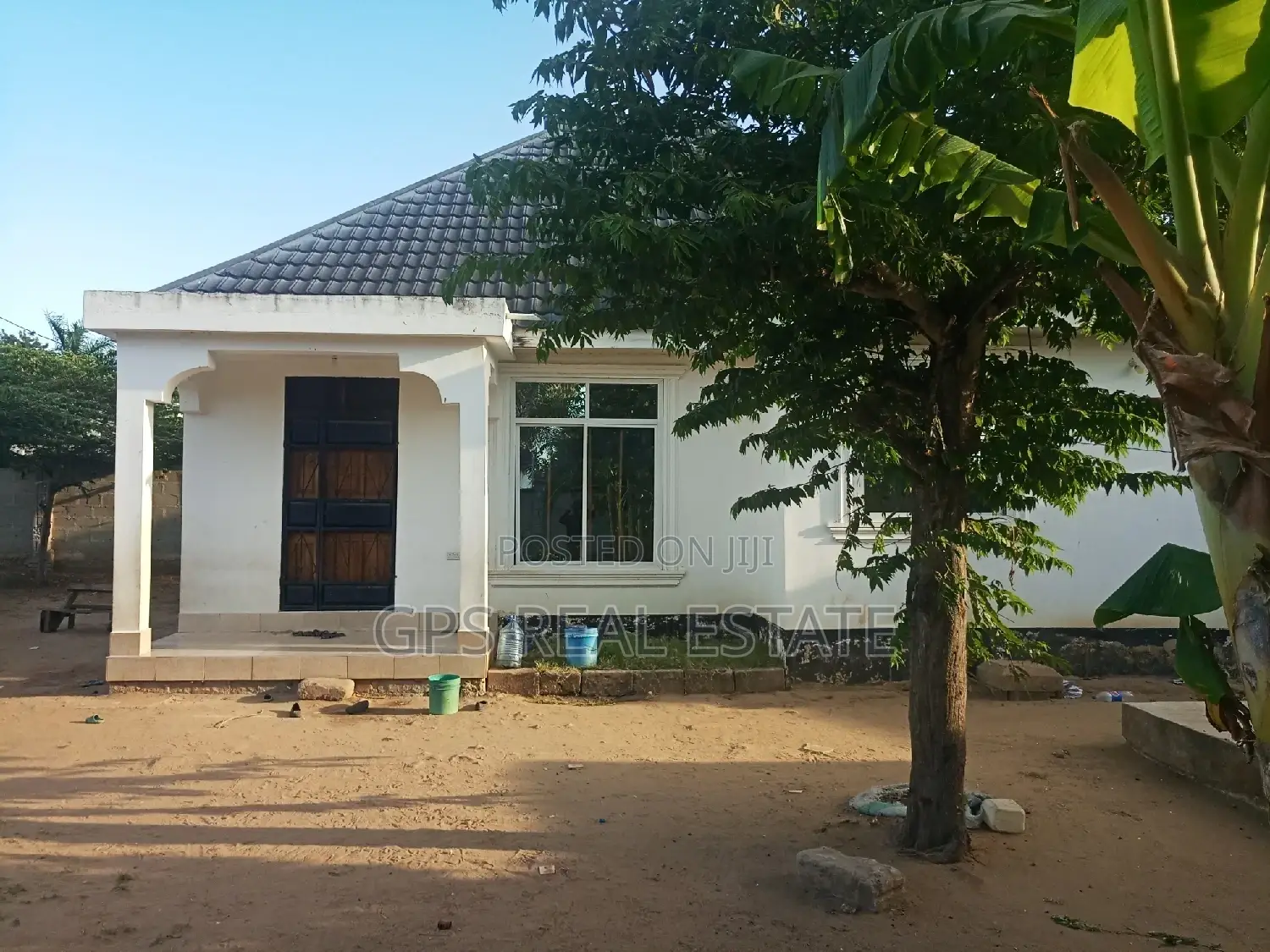 3bdrm House in Mbweni, Kinondoni for sale