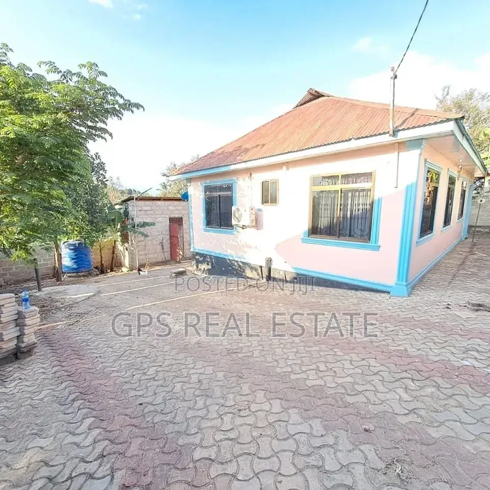 3bdrm House in Mbezi Luguruni, Kinondoni for sale