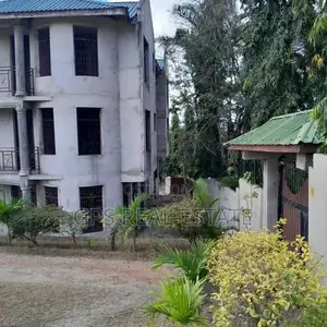 6bdrm House in Kiluvya Kibamba, Kinondoni for sale