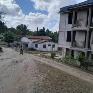 6bdrm House in Kiluvya Kibamba, Kinondoni for sale