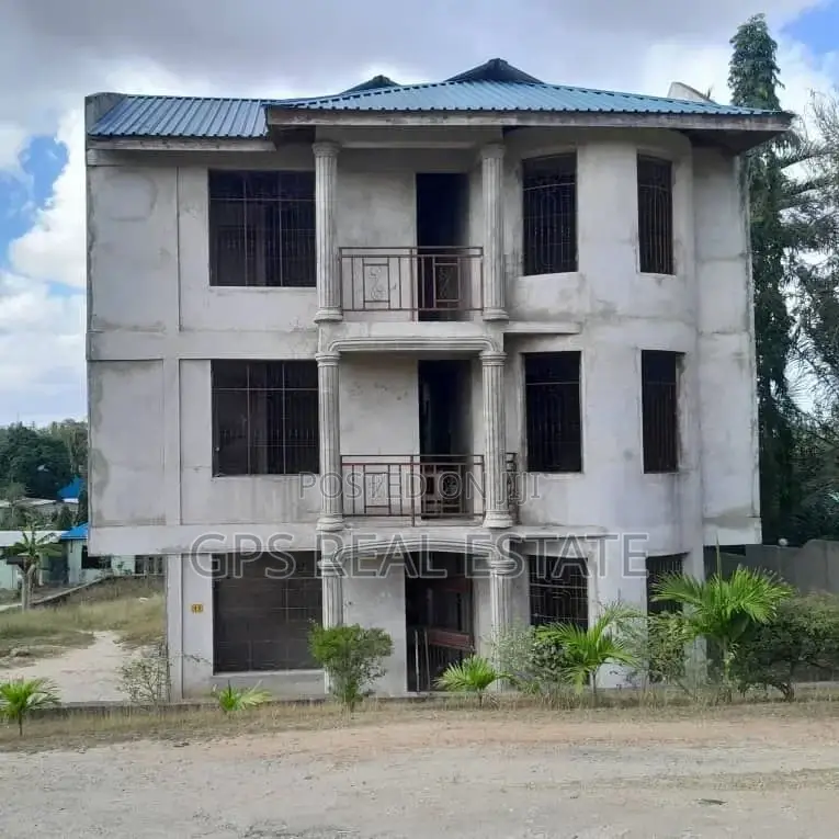 6bdrm House in Kiluvya Kibamba, Kinondoni for sale