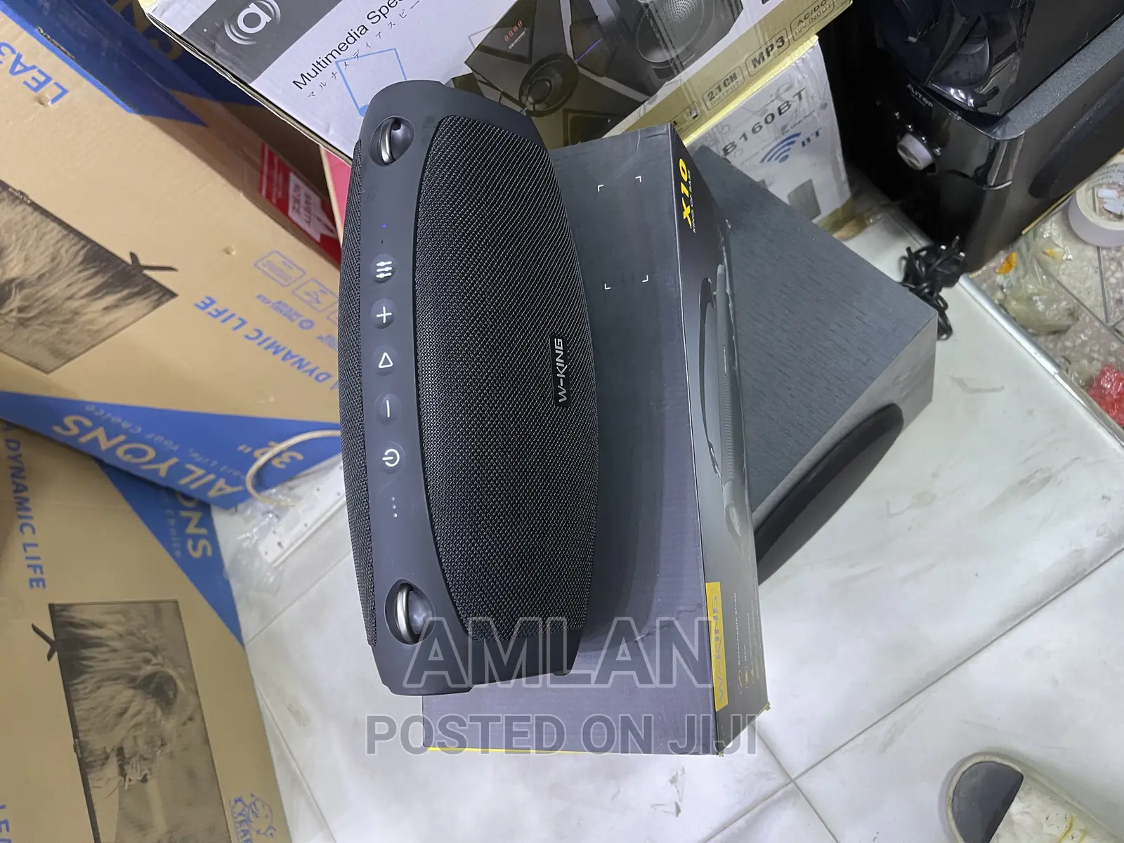 W King X10 Bluetooth Speaker