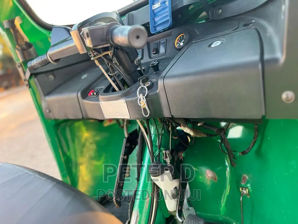 TVS Neo NX 2023 Green