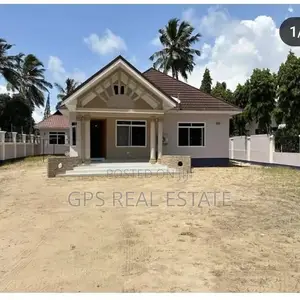 3bdrm House in Bahari Beach, Kinondoni for sale