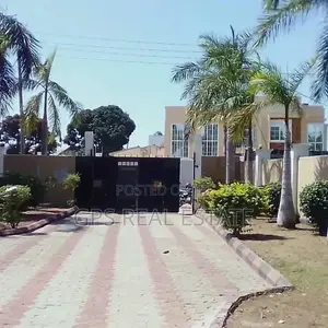 6bdrm House in Mbweni Ubungo, Kinondoni for sale