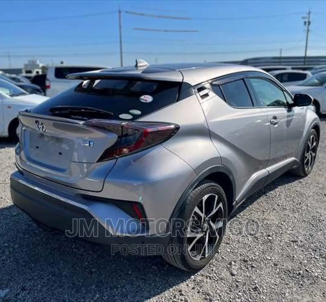 Toyota C-HR 2017 Gray