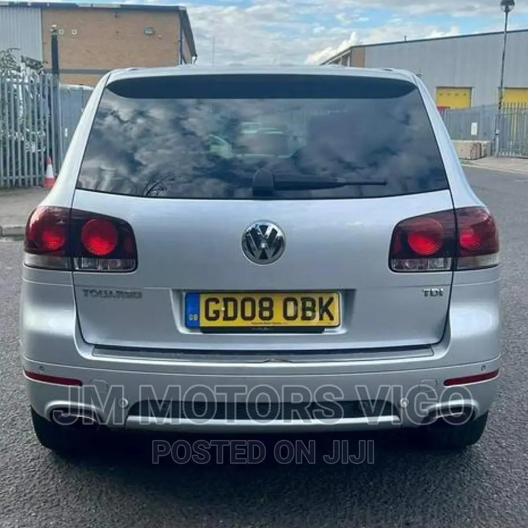 Volkswagen Touareg 2008 Silver