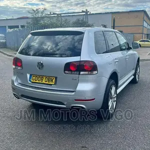 Volkswagen Touareg 2008 Silver