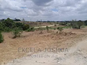 Eneo Liko Barabarani Kabisa Linauzwa Kiluvya Dar-Es-Salaam