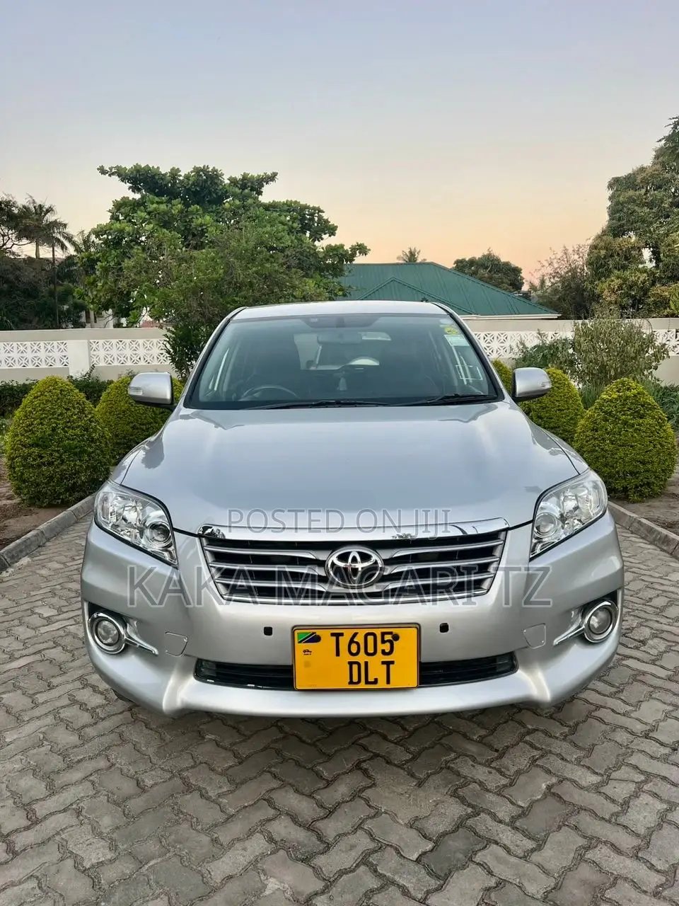 Toyota Vanguard 2008 Silver