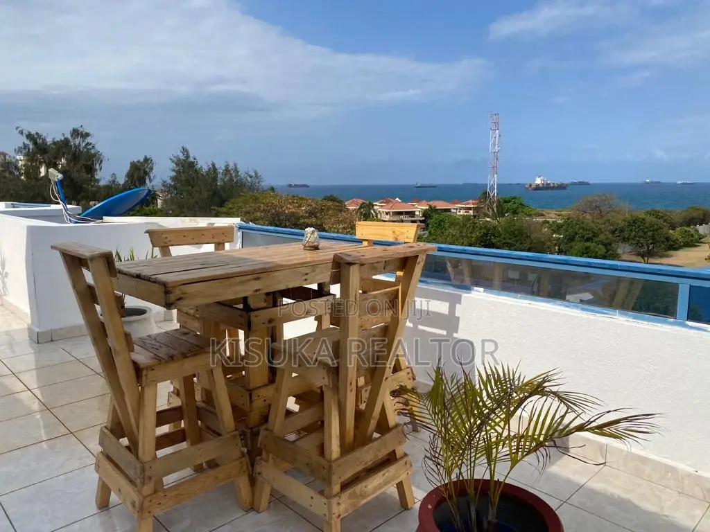Furnished 2bdrm Penthouse in Masaki Prime Area for rent