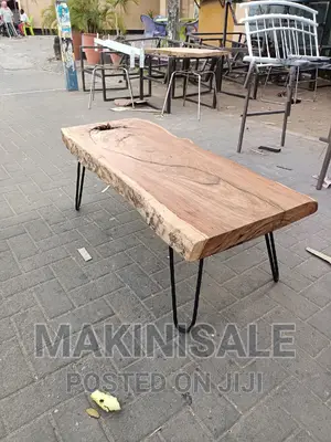 Coffee Table Nzuri Sana Simple