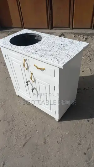 Kitchen Table Offer Free Delivery
