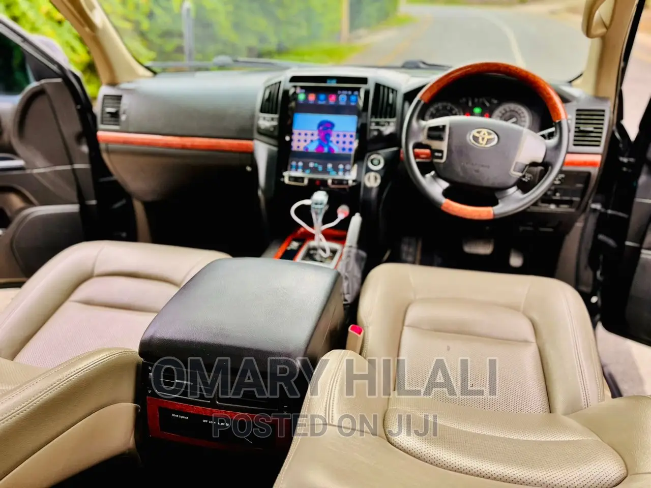 Toyota Land Cruiser 4.6 V8 GX 2010 Black