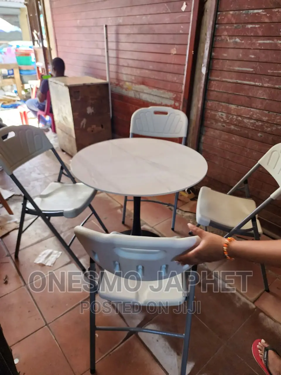 Round Table and Chairs