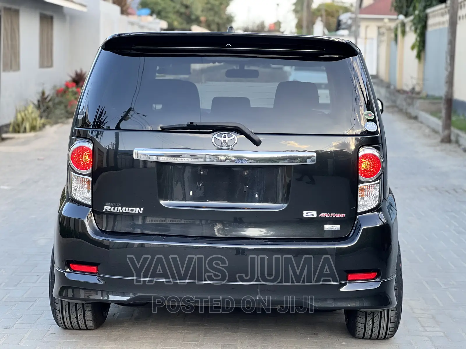 Toyota Corolla Rumion 2008 Black