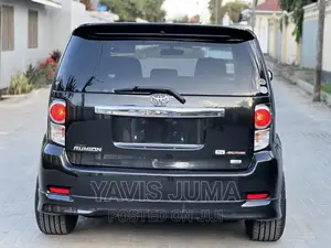 Toyota Corolla Rumion 2008 Black