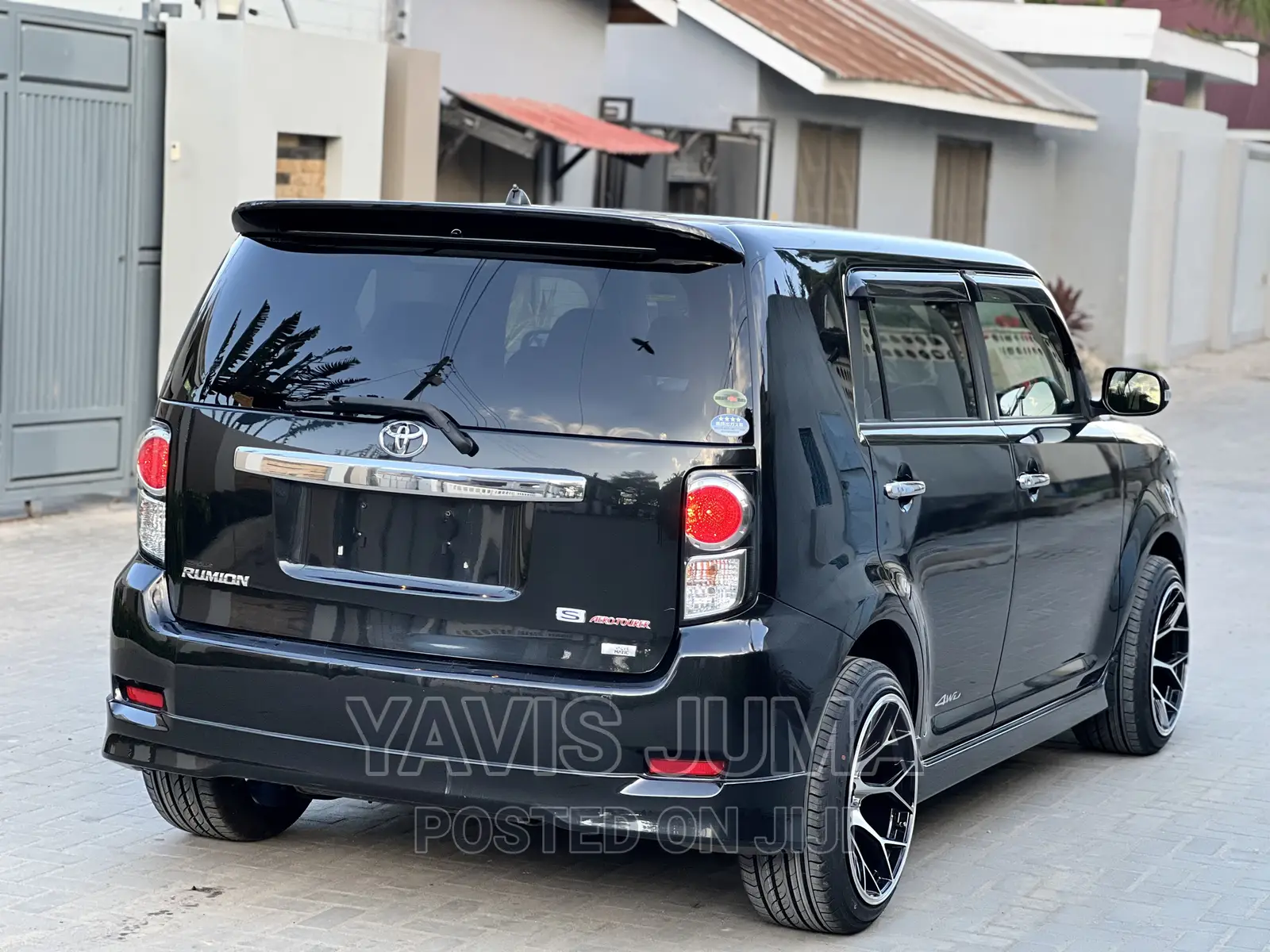 Toyota Corolla Rumion 2008 Black