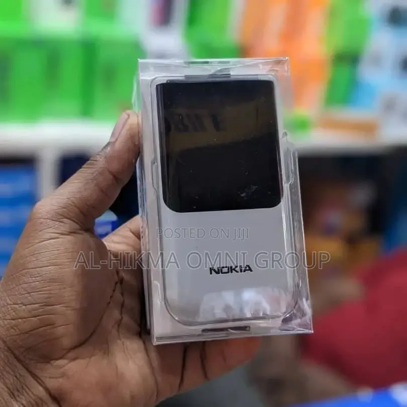 New Nokia 2720 Flip 512 GB White