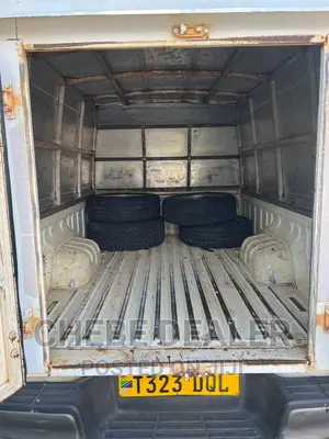 Toyota Hilux 2019 Pearl