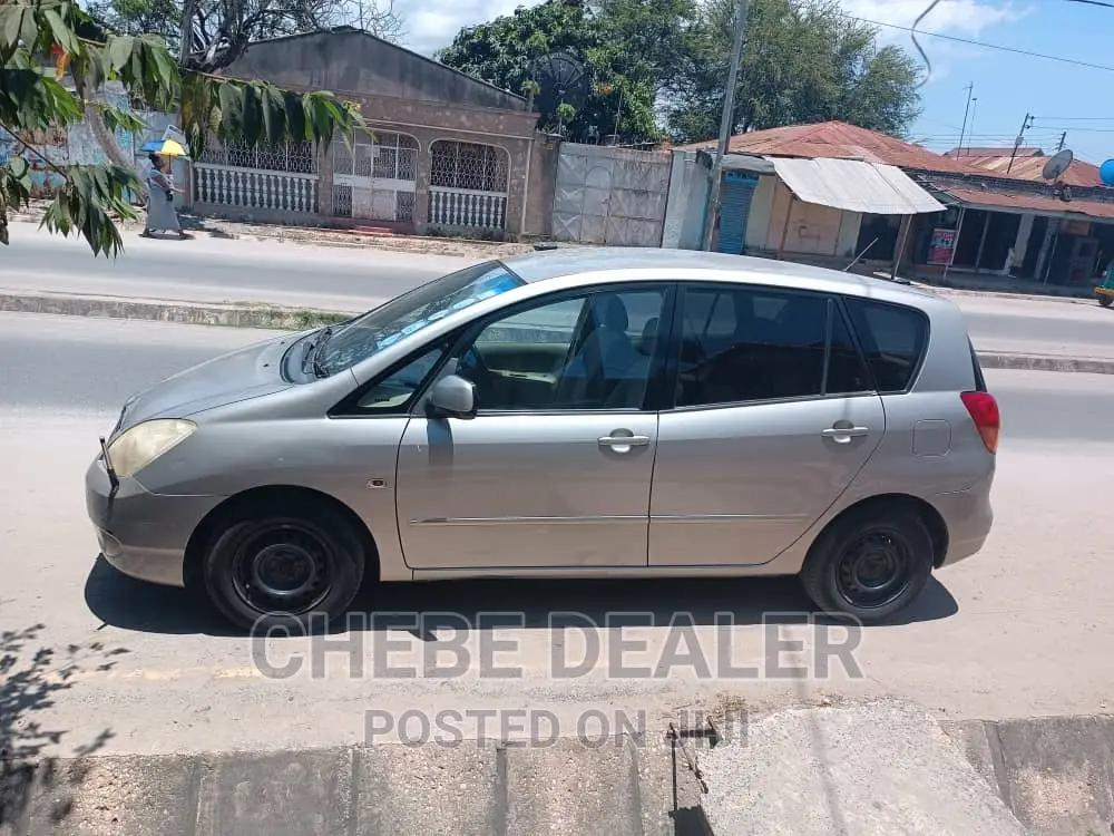 Toyota Corolla Spacio 1.5 V 2003 Beige