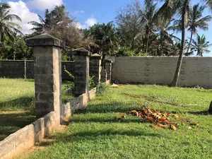Beach Plot for Sale in Bahari Beach