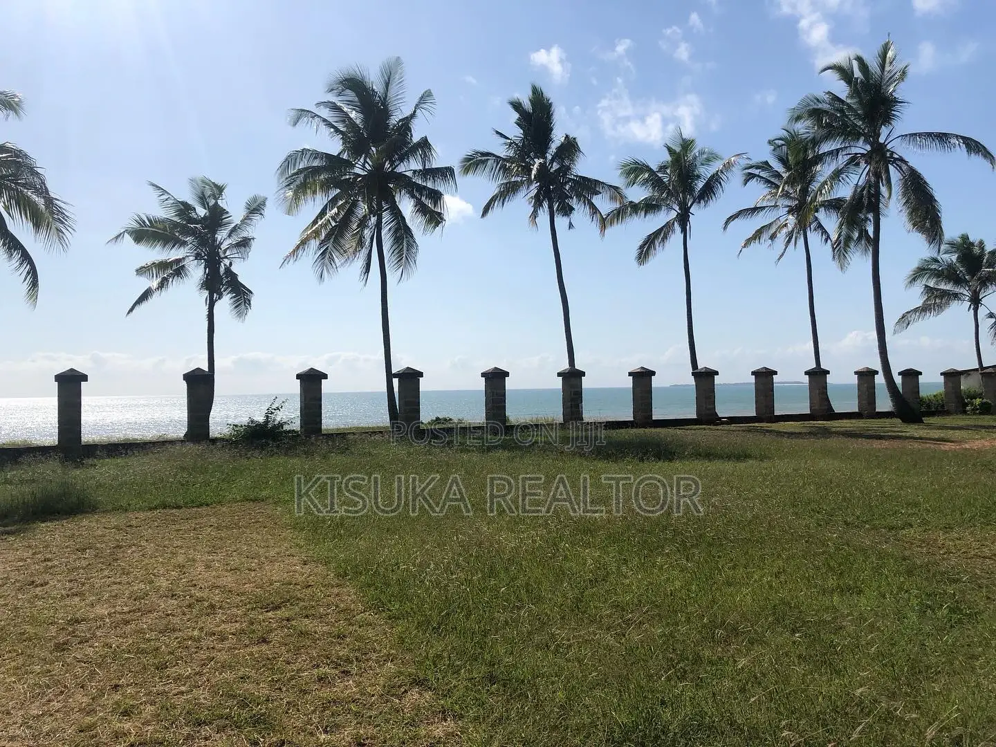 Beach Plot for Sale in Bahari Beach