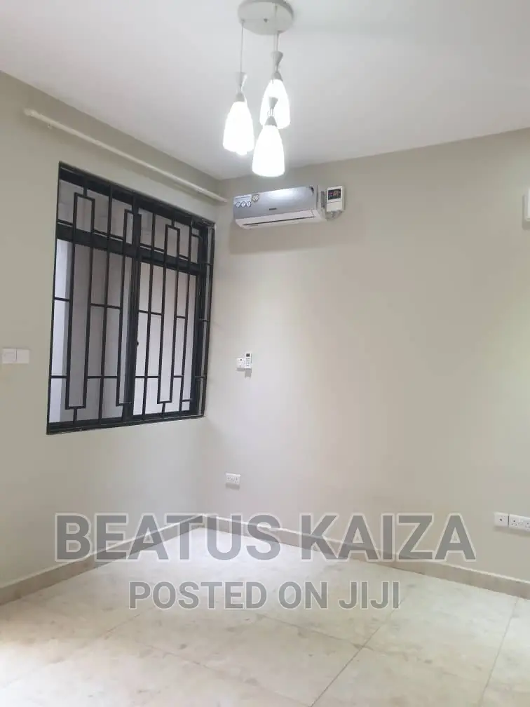 3bdrm Apartment in Mikochen Tanesco, Mikocheni for rent