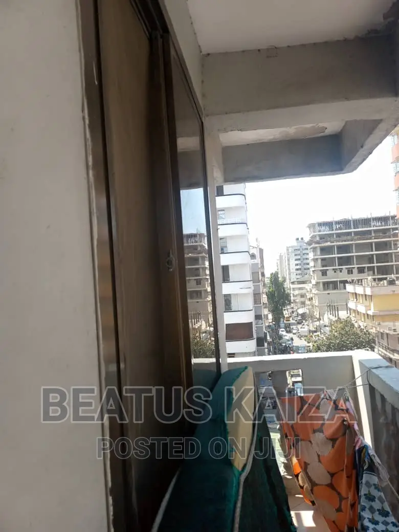 3bdrm Apartment in Kariakoo Mkunguni for rent