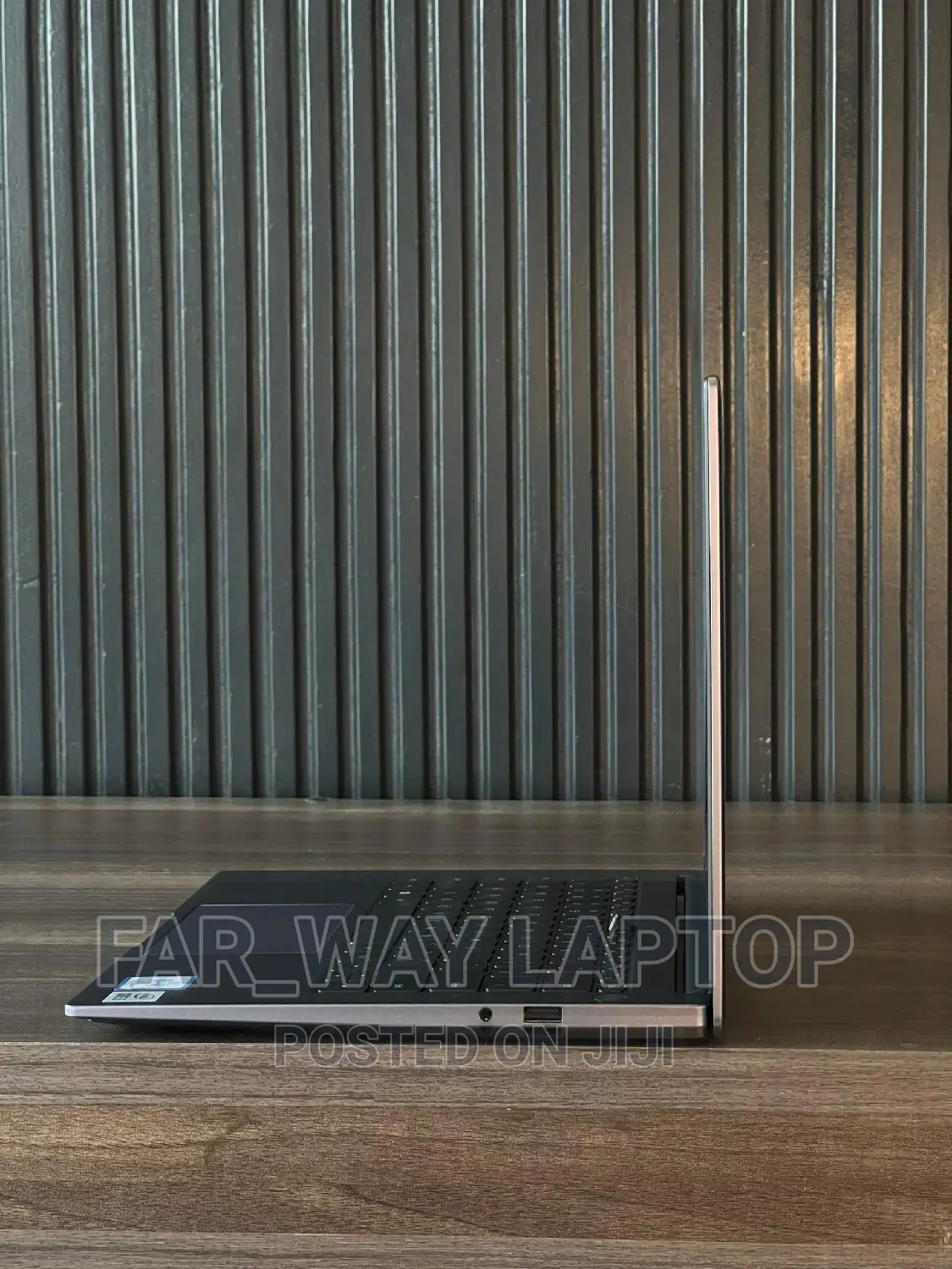 Laptop Huawei MateBook 13 WRT-W19E 8GB Intel Core I5 SSD 512GB
