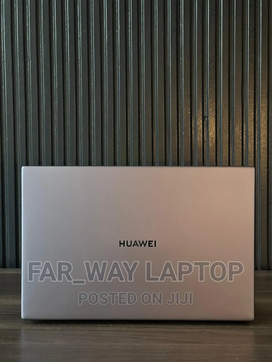 Laptop Huawei MateBook 13 WRT-W19E 8GB Intel Core I5 SSD 512GB