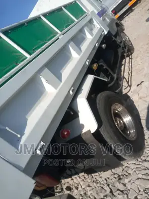 Mitsubishi Fuso 16d16 Fighter