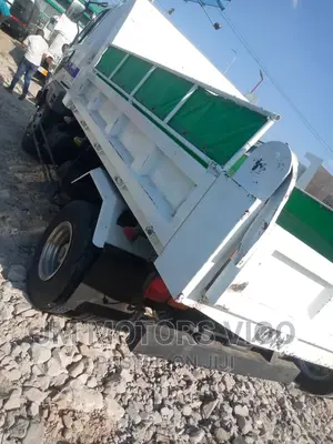 Mitsubishi Fuso 16d16 Fighter