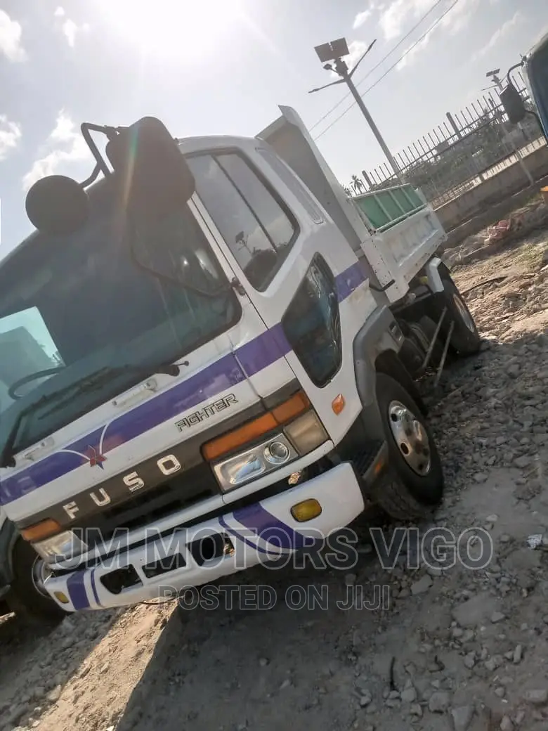 Mitsubishi Fuso 16d16 Fighter
