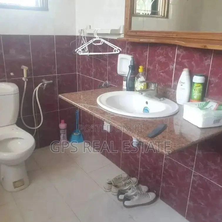 4bdrm House in Mikochen B, Kinondoni for sale