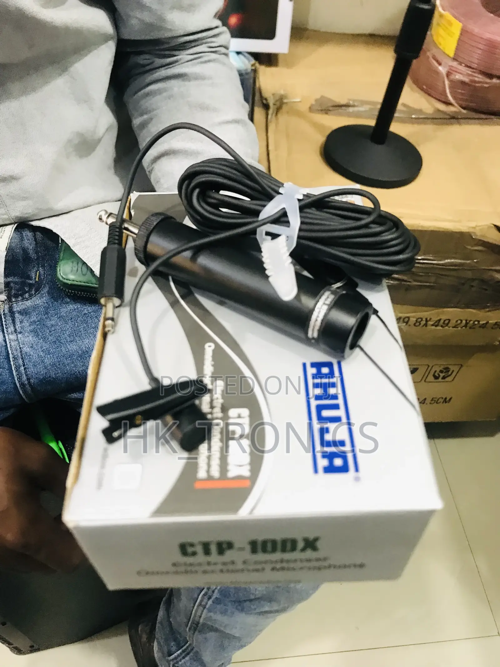 Ahuja Microphone