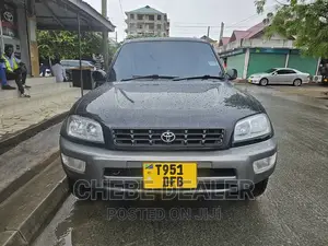 Toyota RAV4 Automatic 2000 Black