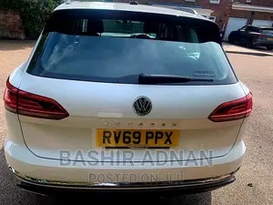 Volkswagen Touareg 2019 White