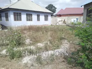 Eneo Sqmita 400 Linauzwa Milioni 3.5ukonga Majohe Rada.