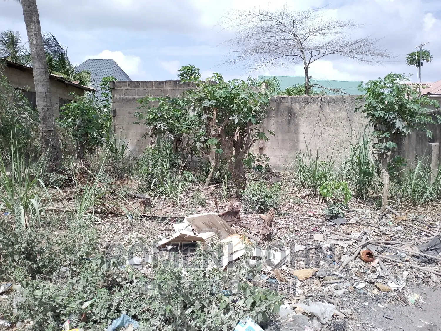 Eneo Sqmita 500 La Kibiashara Linauzwa Mil 18.5 Majohe Rada.